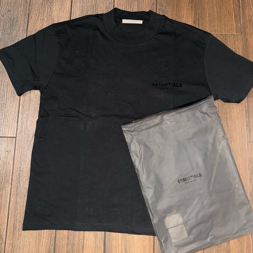 Essentials Classic Black Short Sleeve Tee
